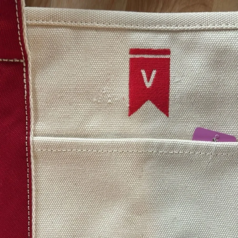 Land's End Canvas tote various colors and embroidery pockets zipper Size Medium